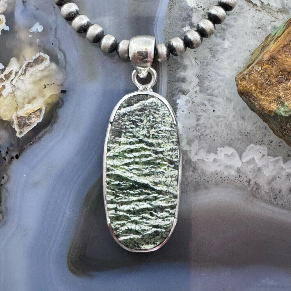 Sterling Southwestern Style Oblong Oval Green Serpentine Pendant For Women